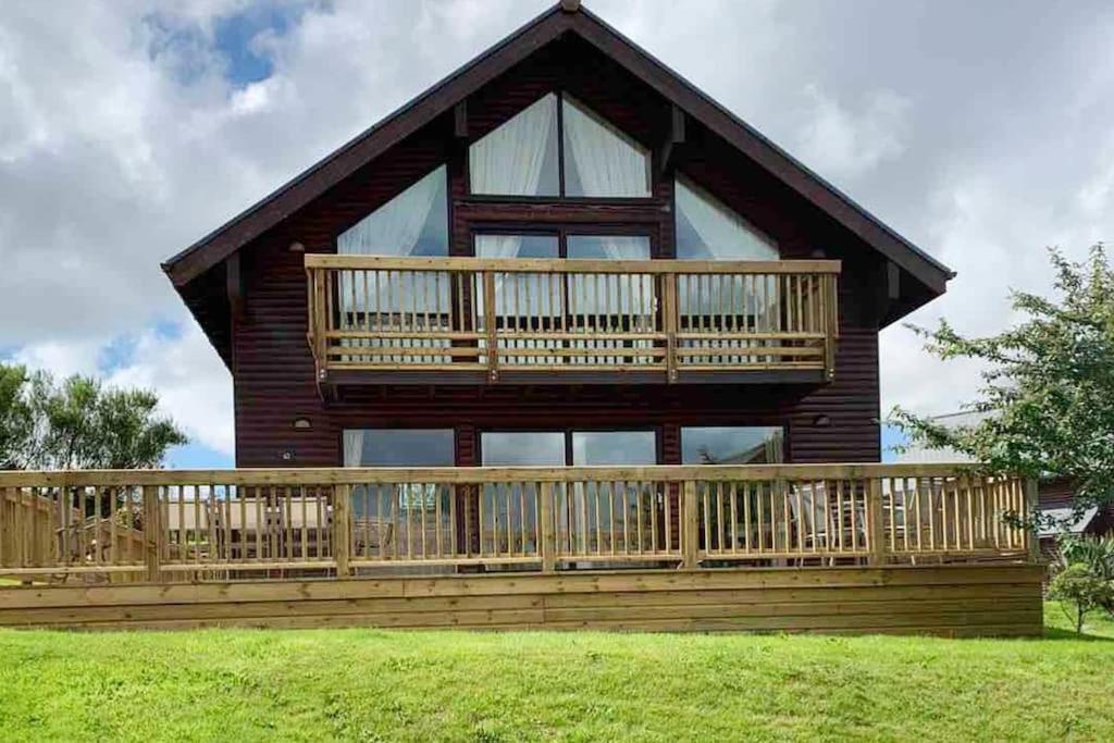 Retallack Resort 4 Bedroom Lodge - Hot Tub For Hire On Request -Pool & Spa Padstow Εξωτερικό φωτογραφία