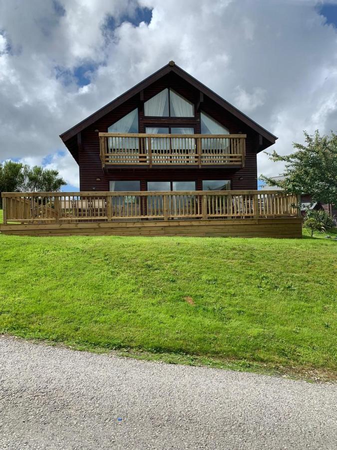 Retallack Resort 4 Bedroom Lodge - Hot Tub For Hire On Request -Pool & Spa Padstow Εξωτερικό φωτογραφία